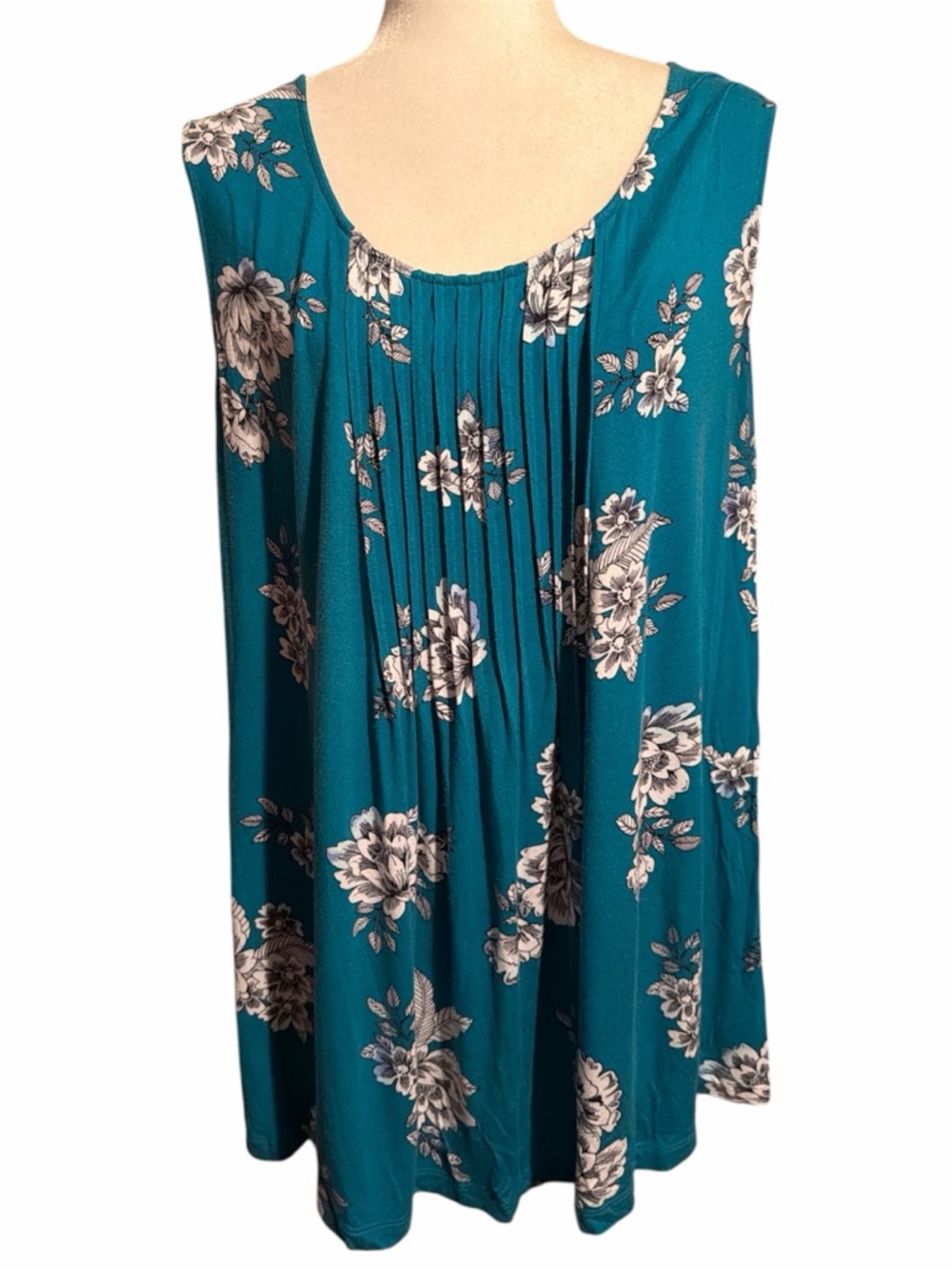 Croft & Barrow Teal Floral Pleated Sleeveless Tunic Top